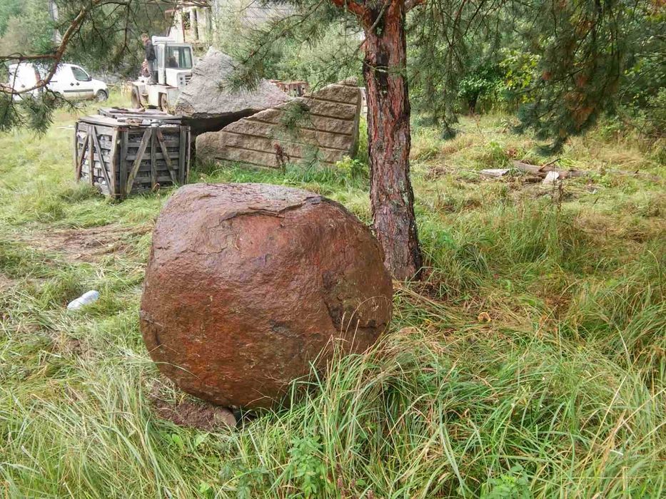 валуни ландшафтні 4000грн