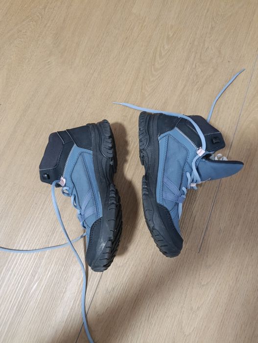 Botas de caminhada tamanho 38
