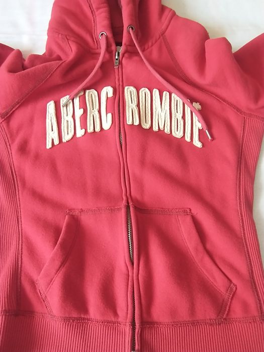 Abercrombie & Fitch bluza z kapturem