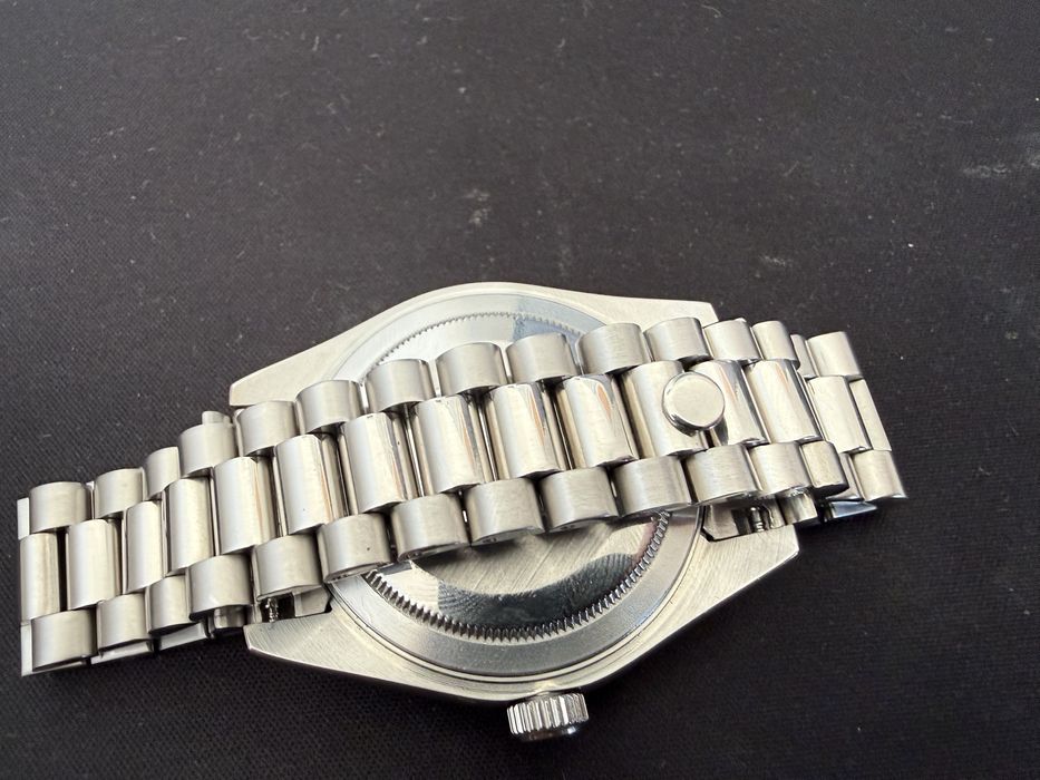 S Logo DayDate Diamond