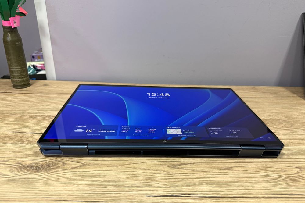 HP SPECTRE 16 X360 i7 11390H/16 Ram/ 256/ 3K Touch/ Intel XE