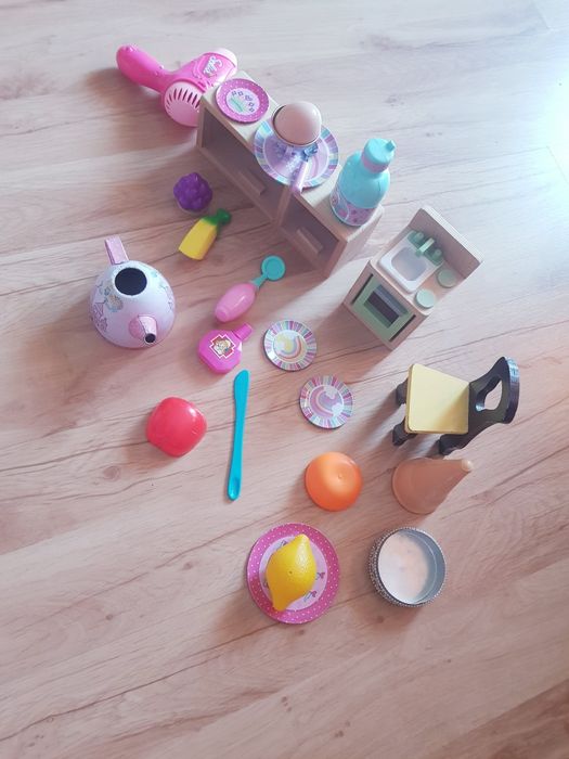 Drewniana kuchnia do zabawy dla dzieci