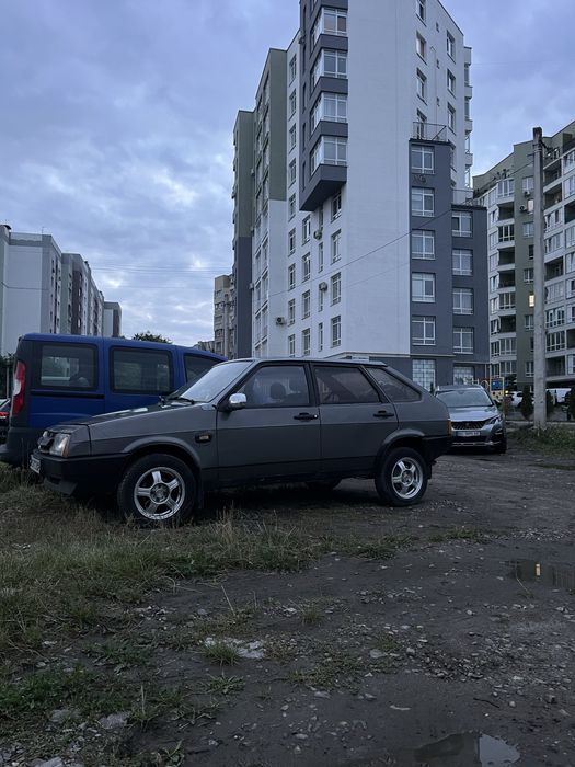 Продам авто ваз 2109