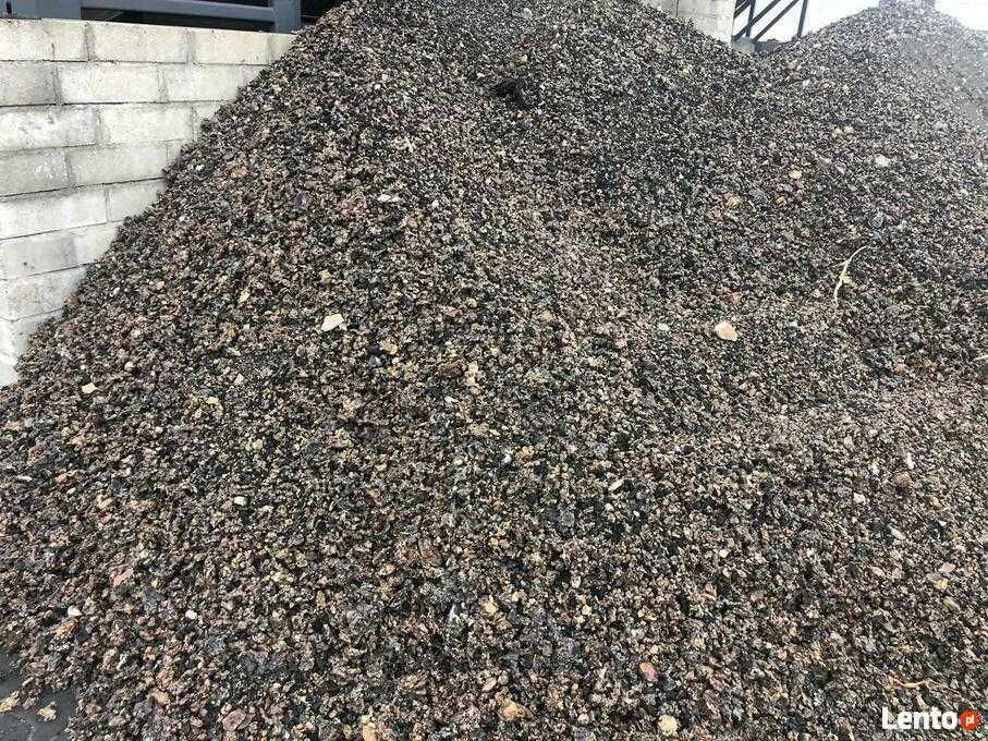 Szlaka na drogę osuszanie terenu z transportem