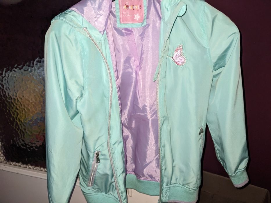 Sprzedam kurtkę dla dziewczynki