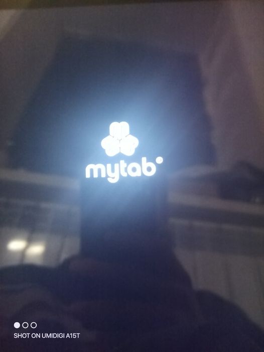 Продам планшет Mytab