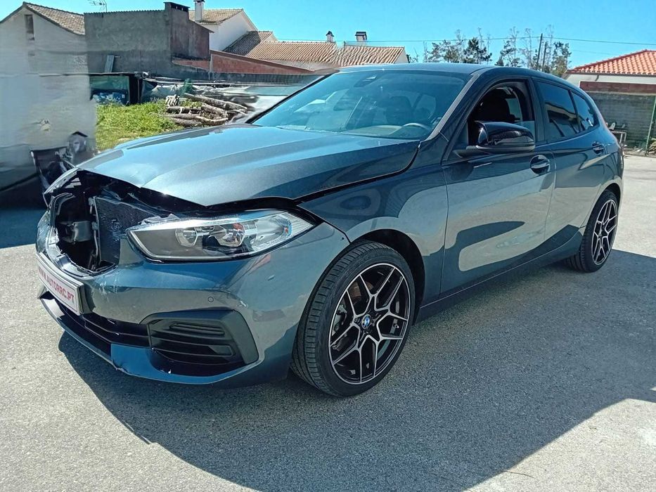 BMW 116 D - Nacional ( pequeno sinistro ) - NEGOCÍAVEL