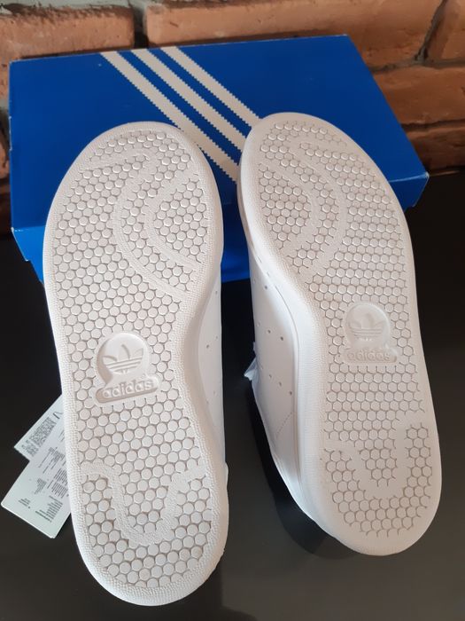 Adidas Stan Smith J nowe sneakersy trampki białe holograficzne 36 2/3