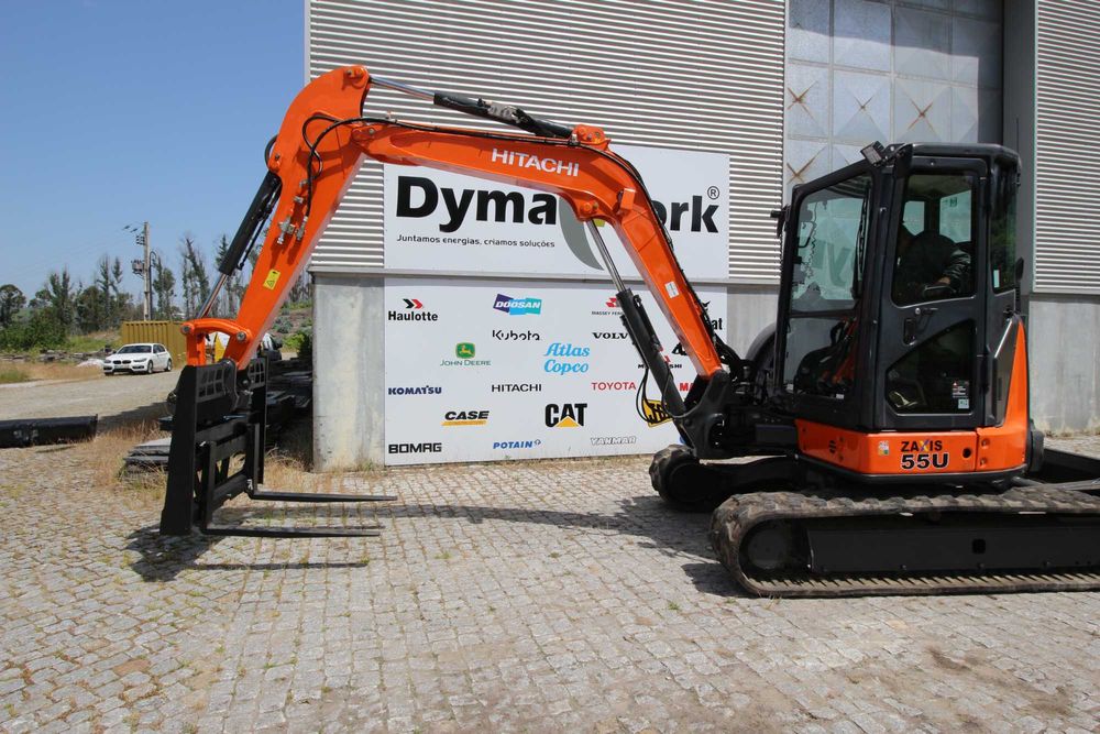 Mini Giratória Hitachi ZX 55 , Máquina de Rastos de Borracha