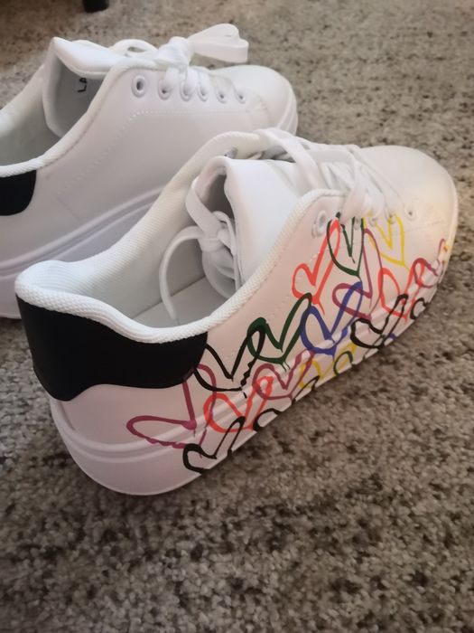 Sneakersy Seastar rozm 40 serduszka