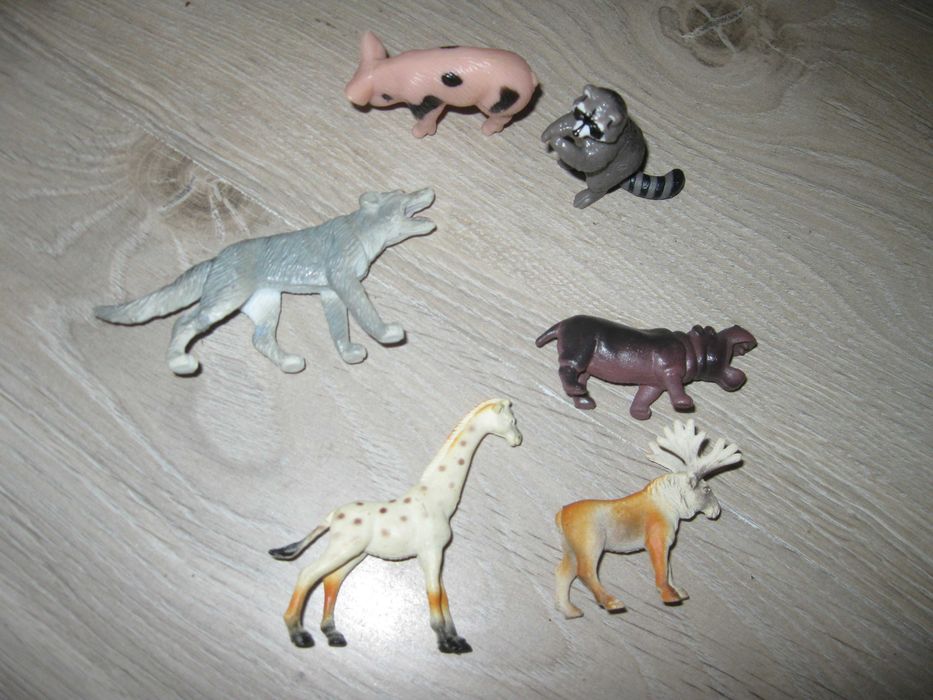 Mix figurek konie i inne różne