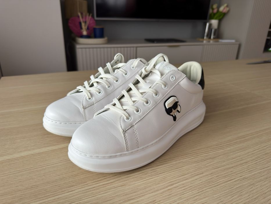 Buty męskie Karl Lagerfeld Sneakersy trampki skórzane KL52530N Białe