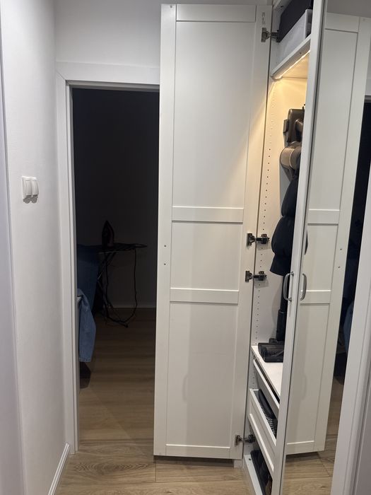 ikea front drzwi TYSSEDAL biały białe 50x229 cm lustro z lustrem