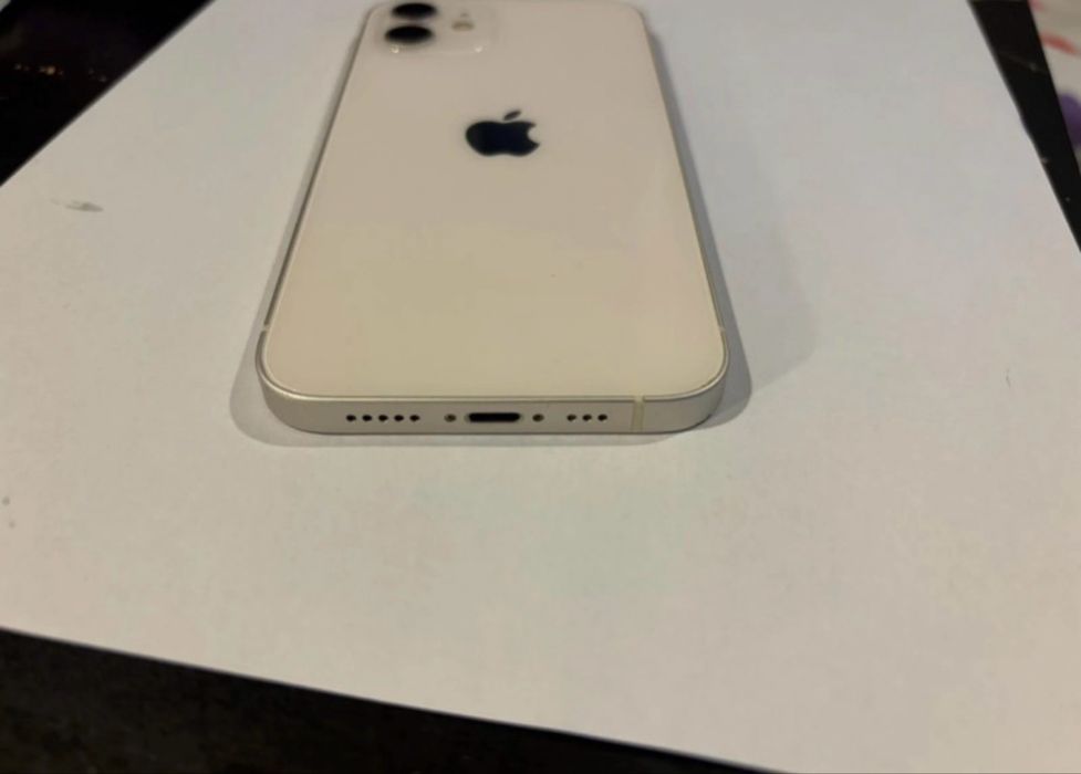 Sprzedam Iphone 12