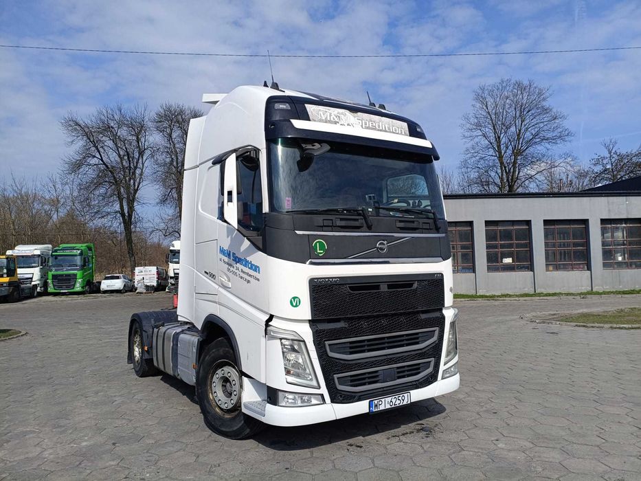 Ciągniki siodłowe Volvo FH 2017 | 2014