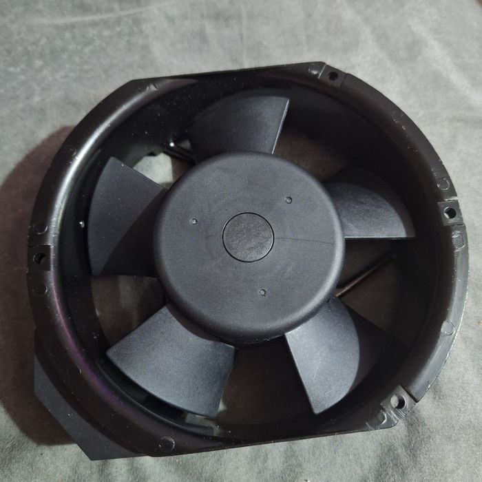 Вентилятор sunon