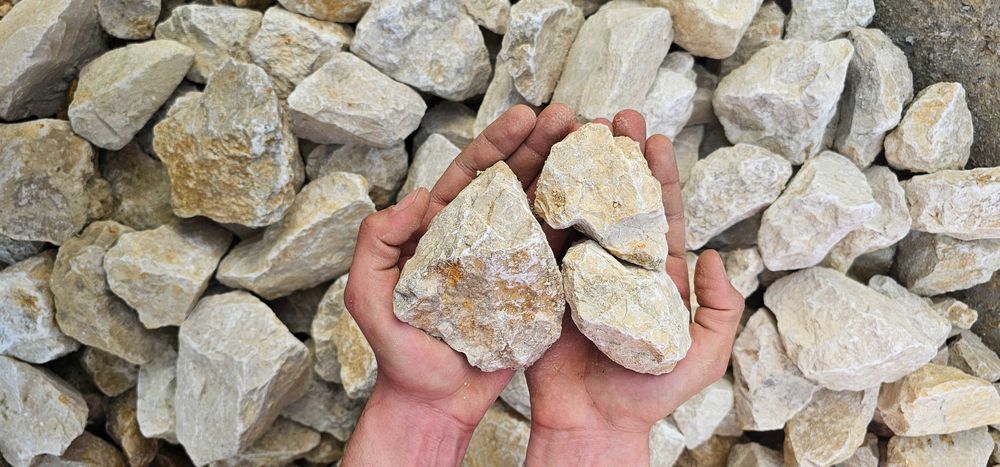 Grys Bianco Carrara ogrodowy ozdobny włoski Ogród Marmur