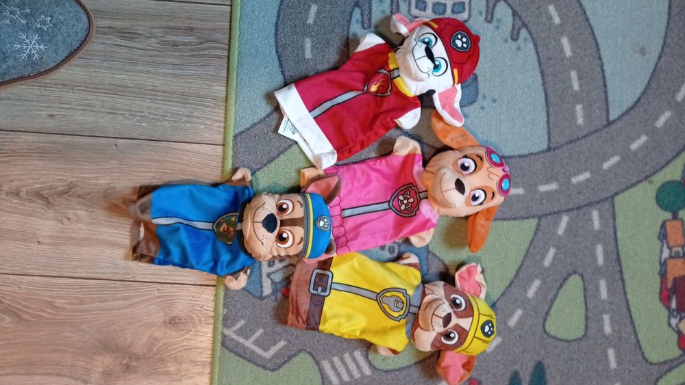 Zestaw pacynki na rękę Psi patrol