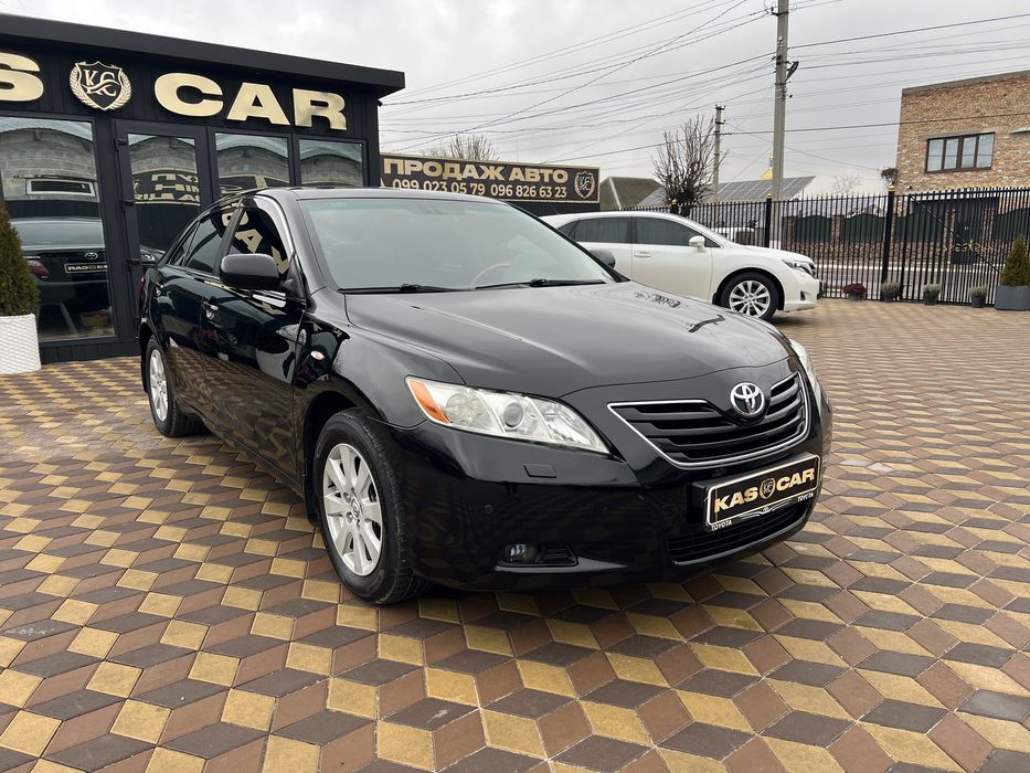 Toyota Camry Газ-Бензин!