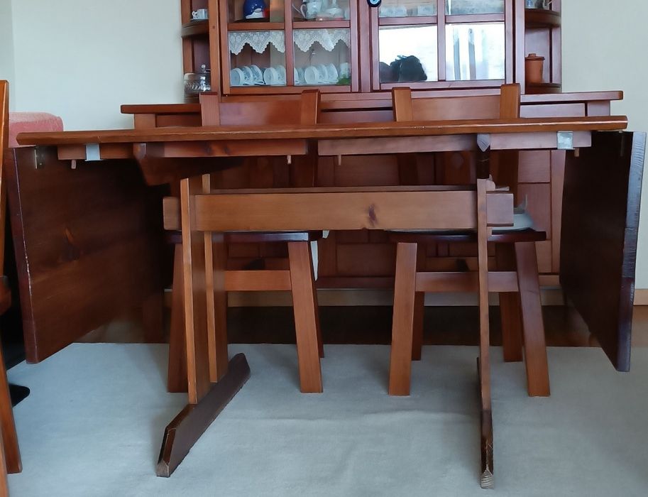 Mesa de madeira modelo Saint Clair