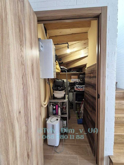 БЕЗ%! Автономний будинок, Софіївська Борщагвка! Київ -50м! ТЦ "Апрєль"