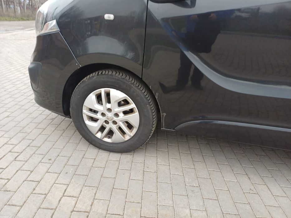 Продаю машину перший власник в Україні