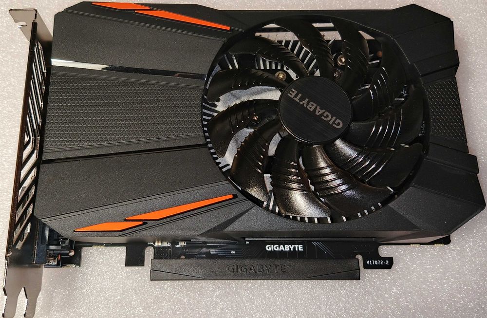 Видеокарта Игровая и для Офиса AMD-NVIDIA(читать текст-смотреть фото)