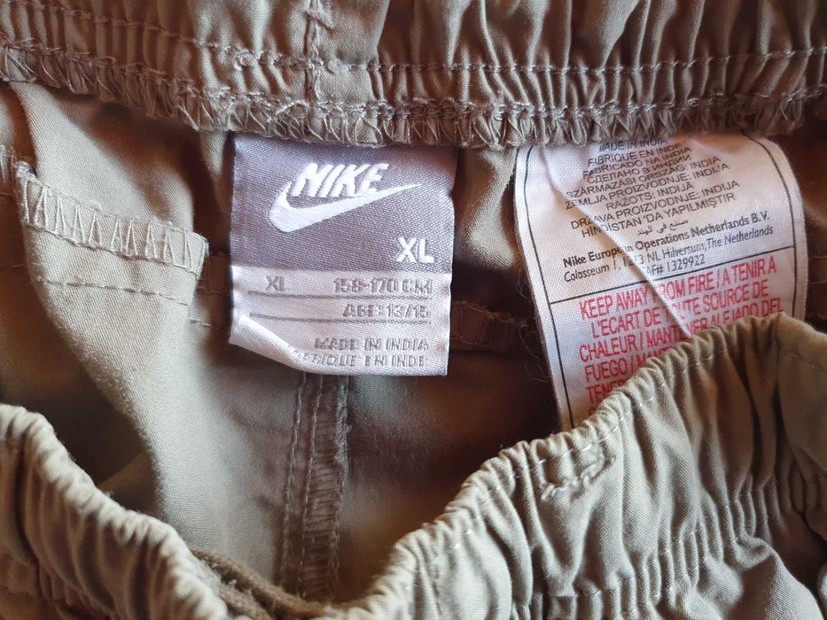 Calções NIKE originais, tamanho "S"