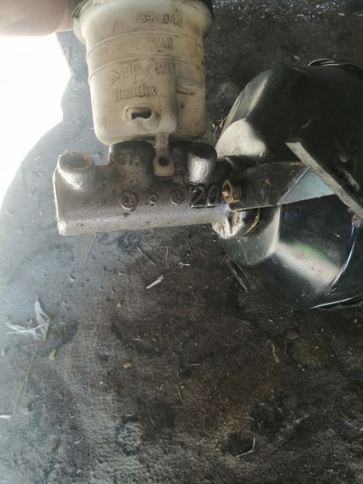 Продам вакум тормозный