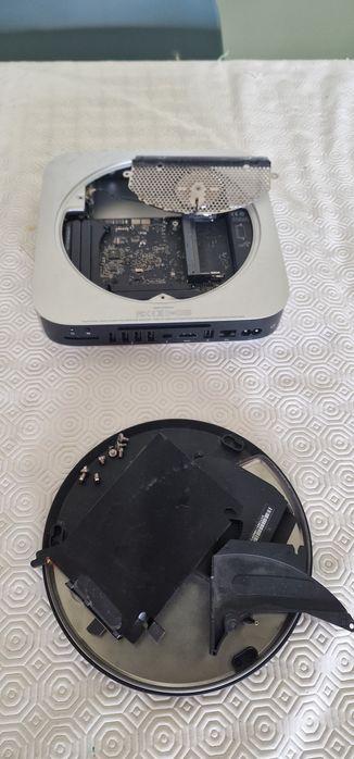 Conjunto macbook pro e mac mini para peças