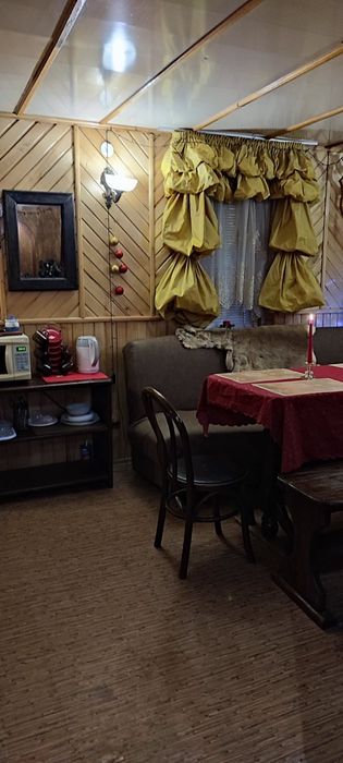 Будинок подобово для пари