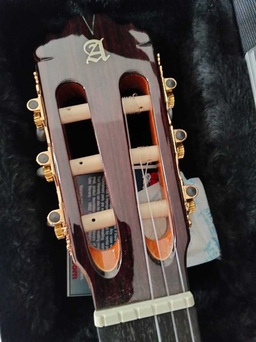 Guitarra Clássica Alhambra 7PA