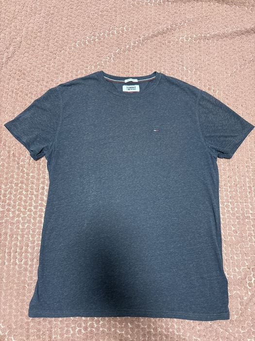 Продам фудболку чоловічу від  Tommy Hilfiger p.m