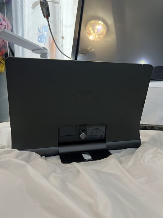 Ігровий планшет Lenovo Yoga Smart Tab YT-X705L, 4/64gb.