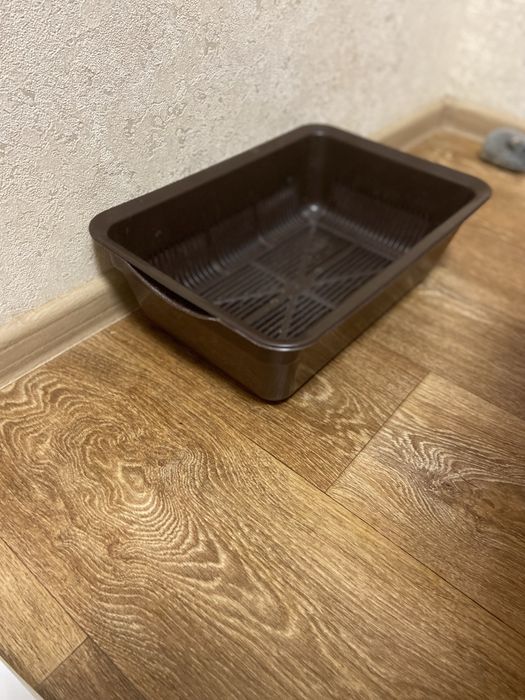Продам лоток для котика, собачки.