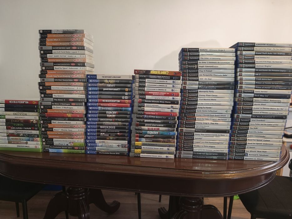 Conjunto de jogos ps2 PS3 PS4 PSP e xbox
