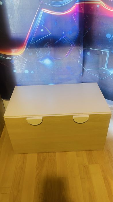 Banco com arrumacao para brinquedos Smastad