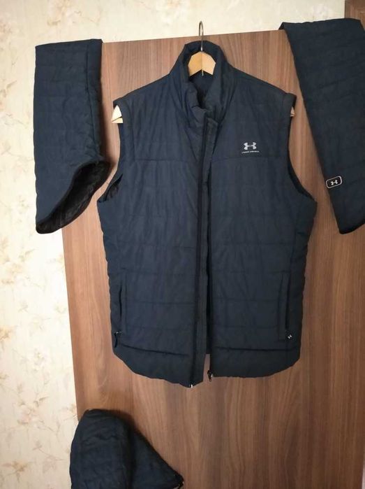 Куртка женская, М, UNDER ARMOUR