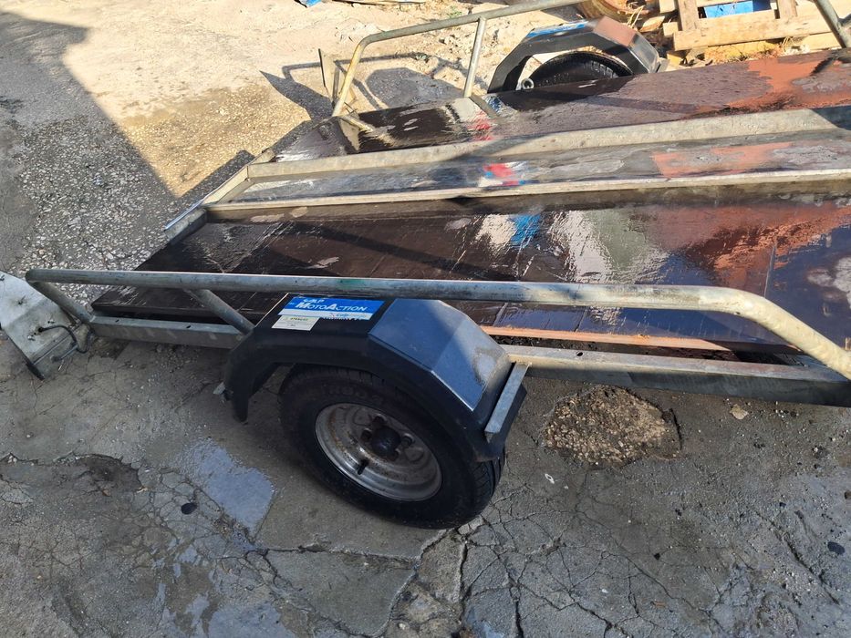 Vendo reboque tuniauto moto 4