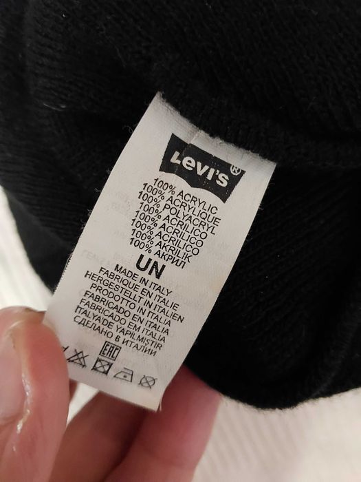 шапка Levis демісезонна
