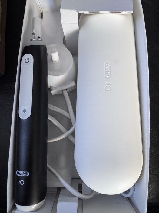 Oral-B iO Series 3 Plus Edition czarna