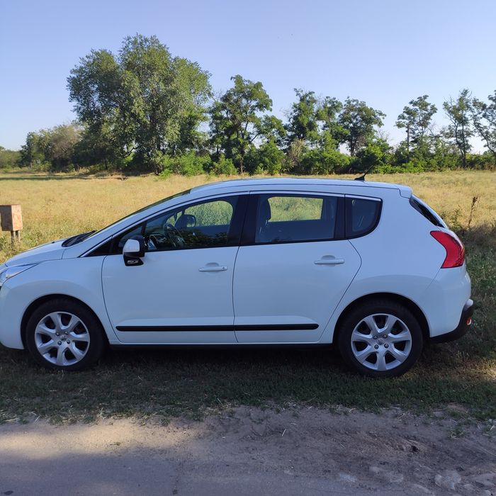 Продам Peugeot 3008 2011 г.