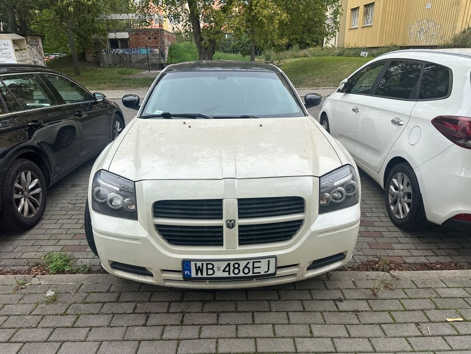 Dodge Magnum