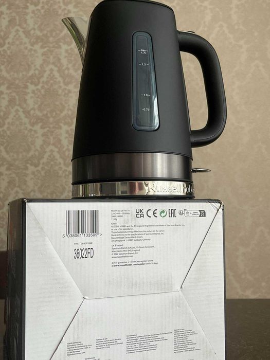 Электрочайник Russell Hobbs