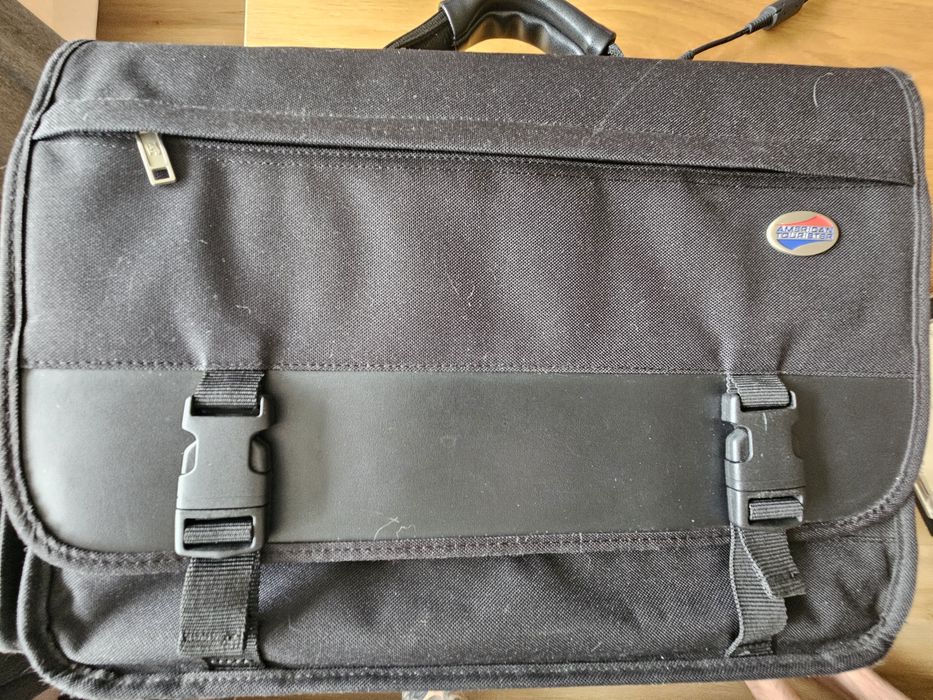 Laptop Toshiba Satellite M100-221