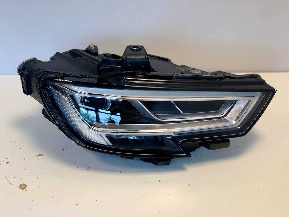 Prawa Lewa Lampa Reflektor AUDI A3 S3 8V0 Full led