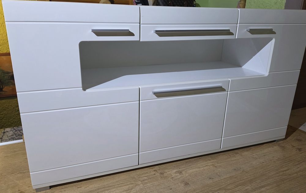 Komoda biała wysoki połysk 150 cm
