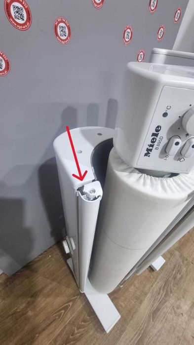 Magiel elektryczny Miele B 895 D | Funkcja pary | Szer.83cm