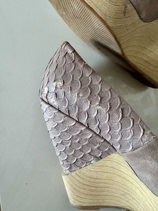 Buty na koturnie