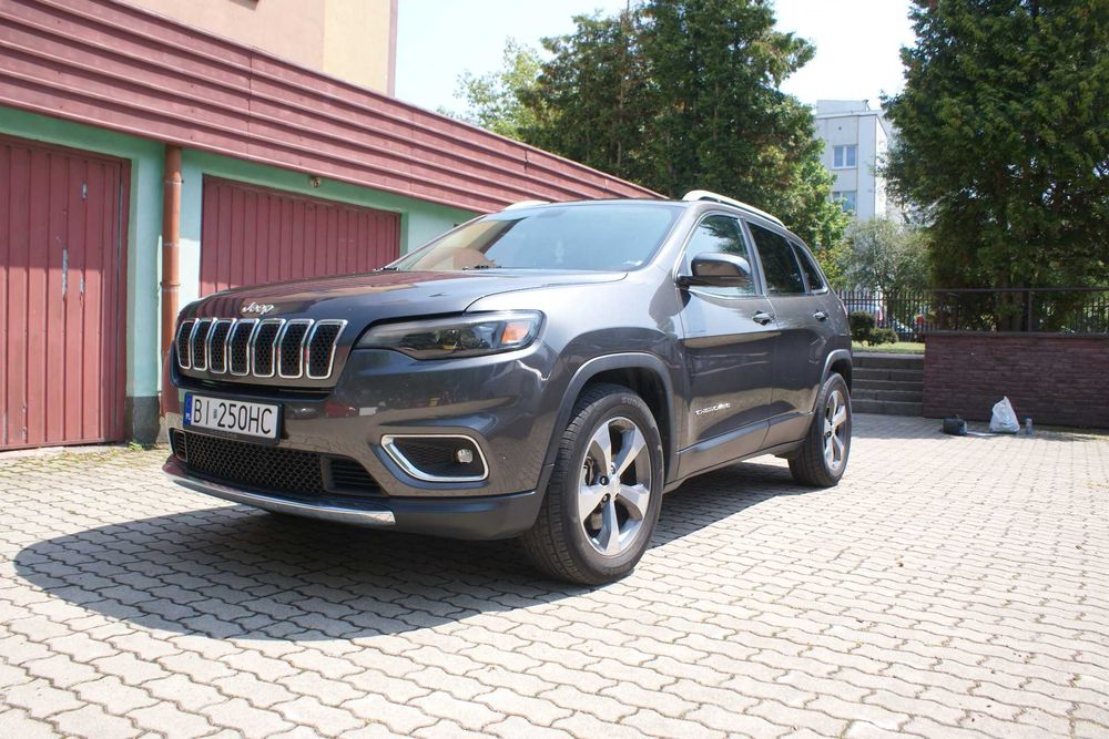 Jeep Cherokee